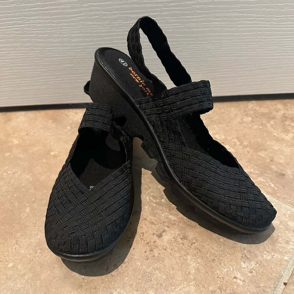 Bernie Mev Lihi Romeo Woven Wedge Shoes Black Size 41